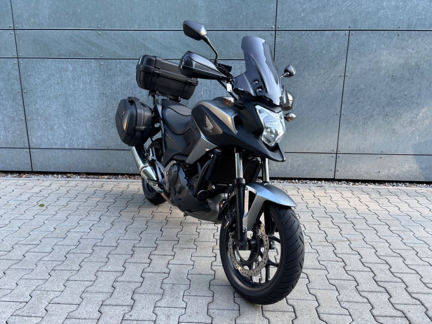 Fahrzeugabbildung Honda NC 750 X Griffheizung Seitenkoffer Topcase