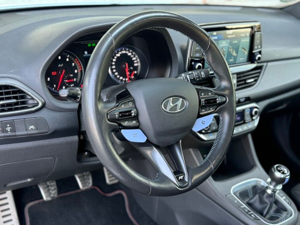 Fahrzeugabbildung Hyundai i30 N Performance Paket Navi Paket