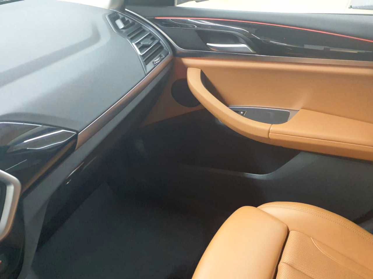 BMW X3 xDrive20d Aut. Navi Leder AHK SHZ foto 16