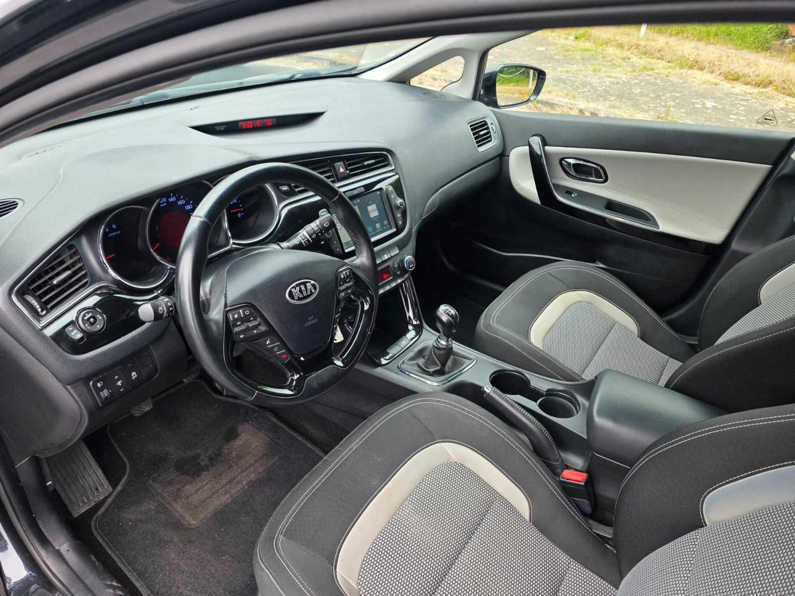 Kia Ceed 1.6 CRDi DynamicLine Euro6