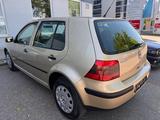 Volkswagen Golf 1.6 Automatik Comfort*2.Hand, Rentner - Volkswagen Golf: 6.6