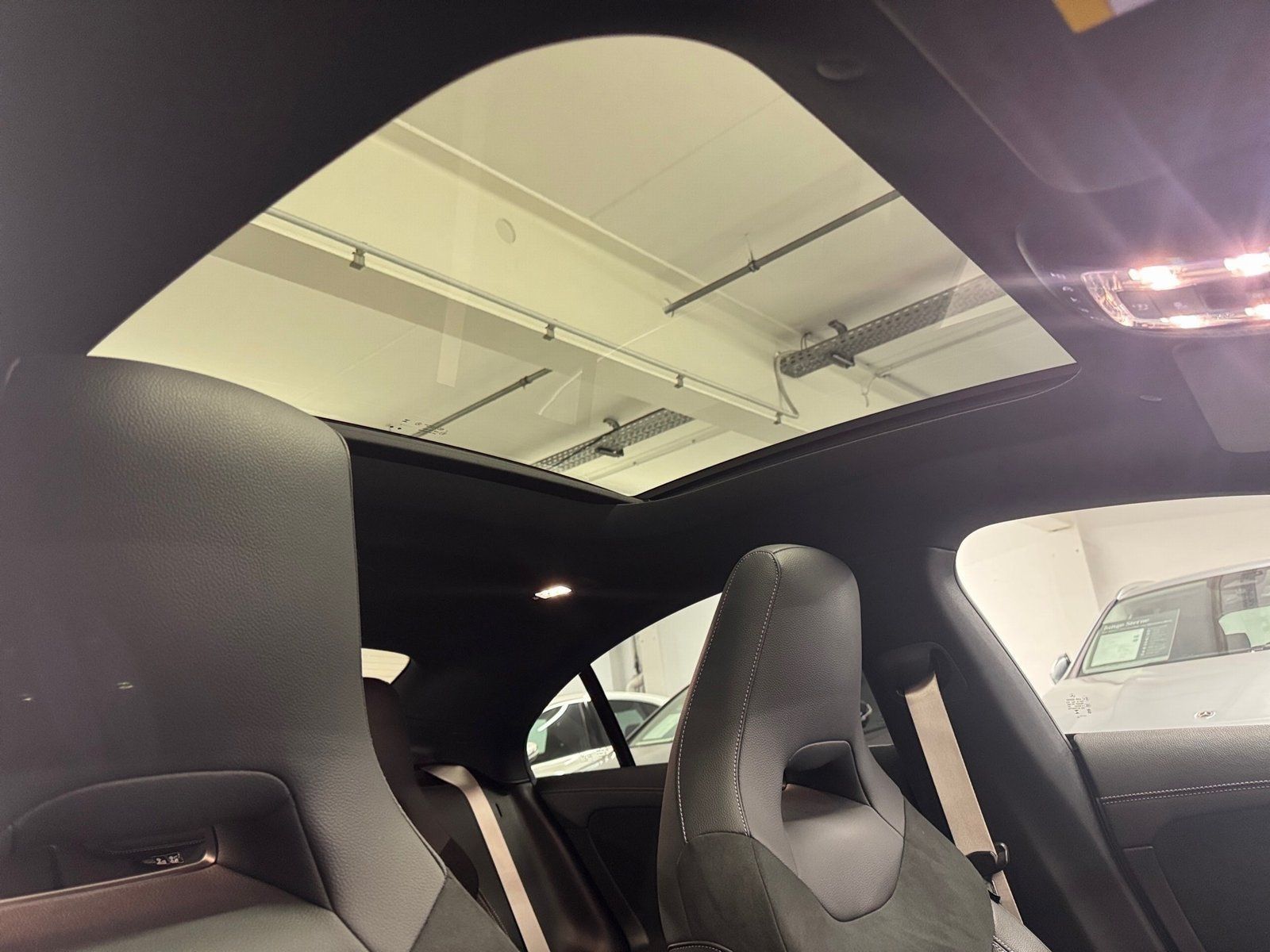 Fahrzeugabbildung Mercedes-Benz CLA 200 AMG Special Edition*Pano*360*Distr*Totw*
