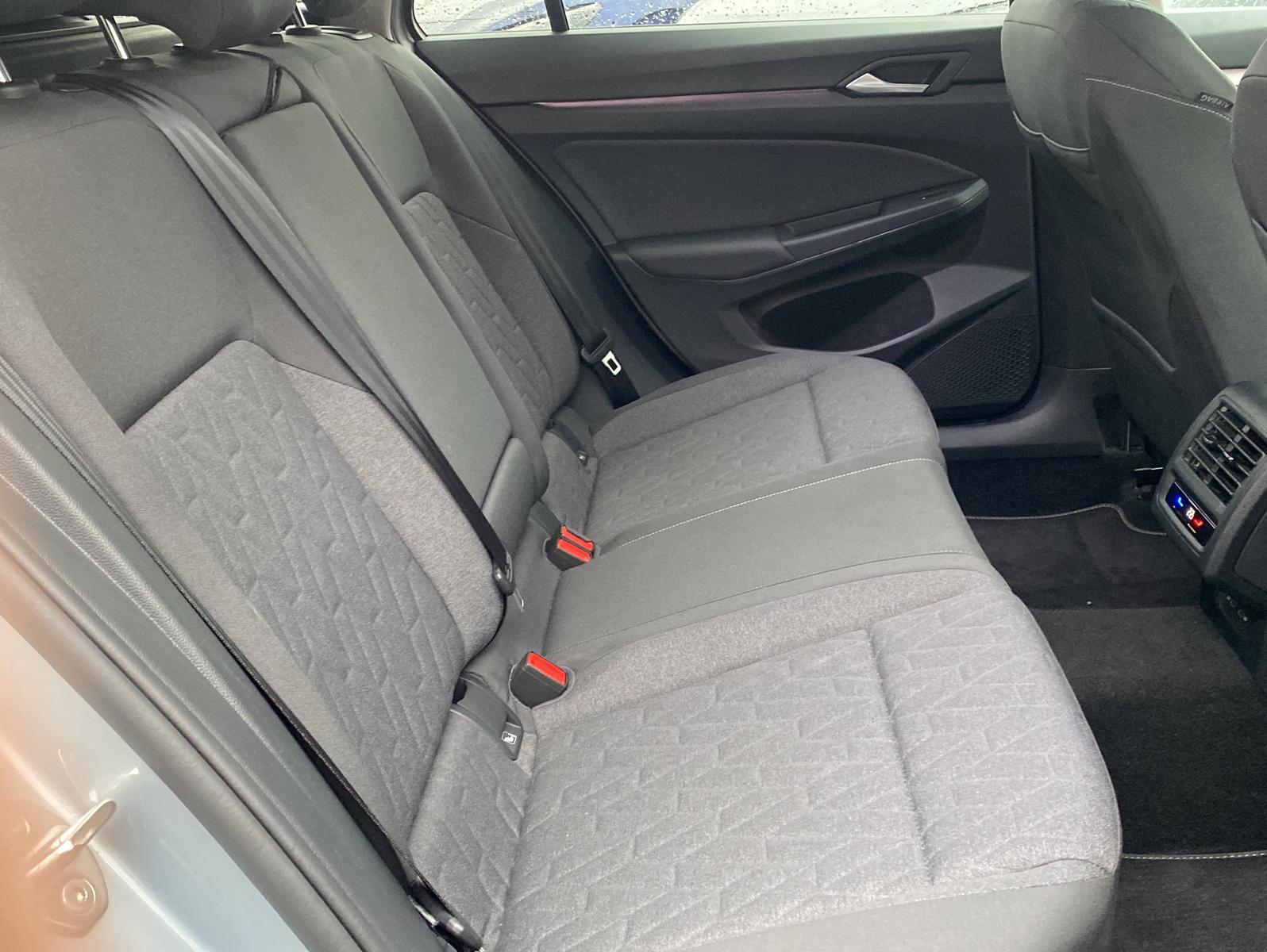 Volkswagen Golf Variant 1.5 eTSI DSG Life*5 Jahre Garantie*, миниатюра 12