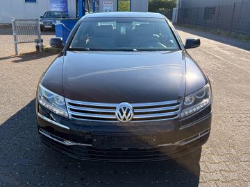 Volkswagen Phaeton - 3