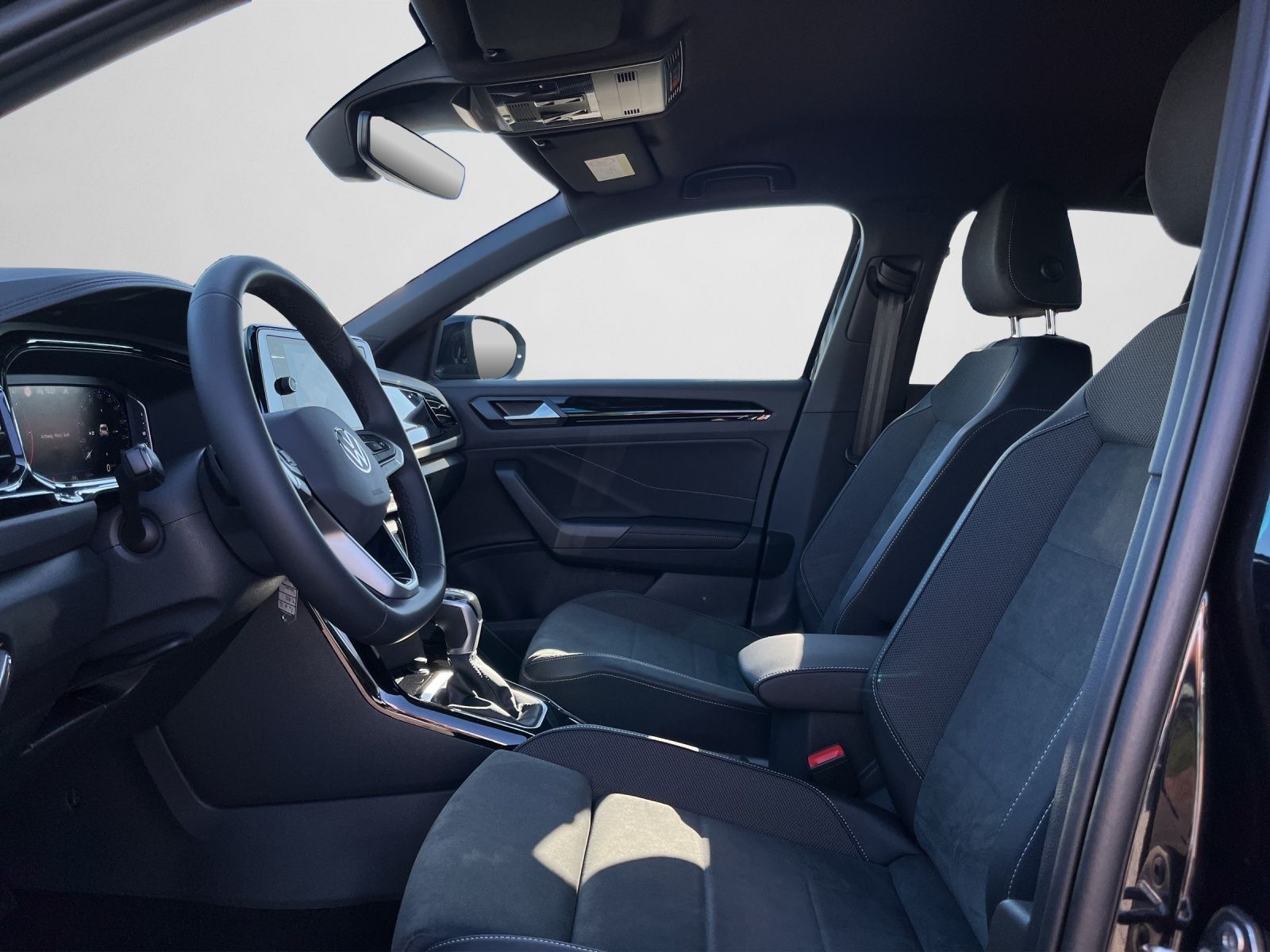 Volkswagen T-Roc - Bild 13