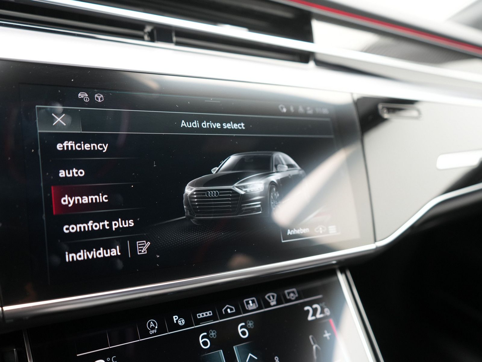 Audi S8 - Bild 12