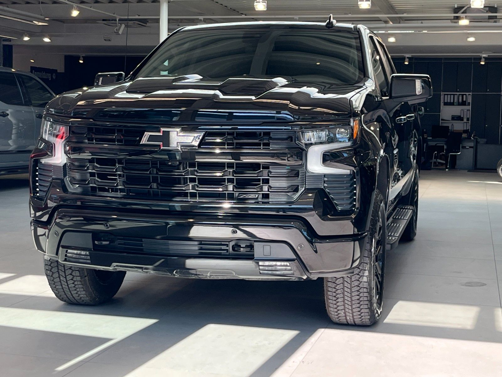 Fahrzeugabbildung Chevrolet Silverado Trail Boss 6.2 V8 LPG