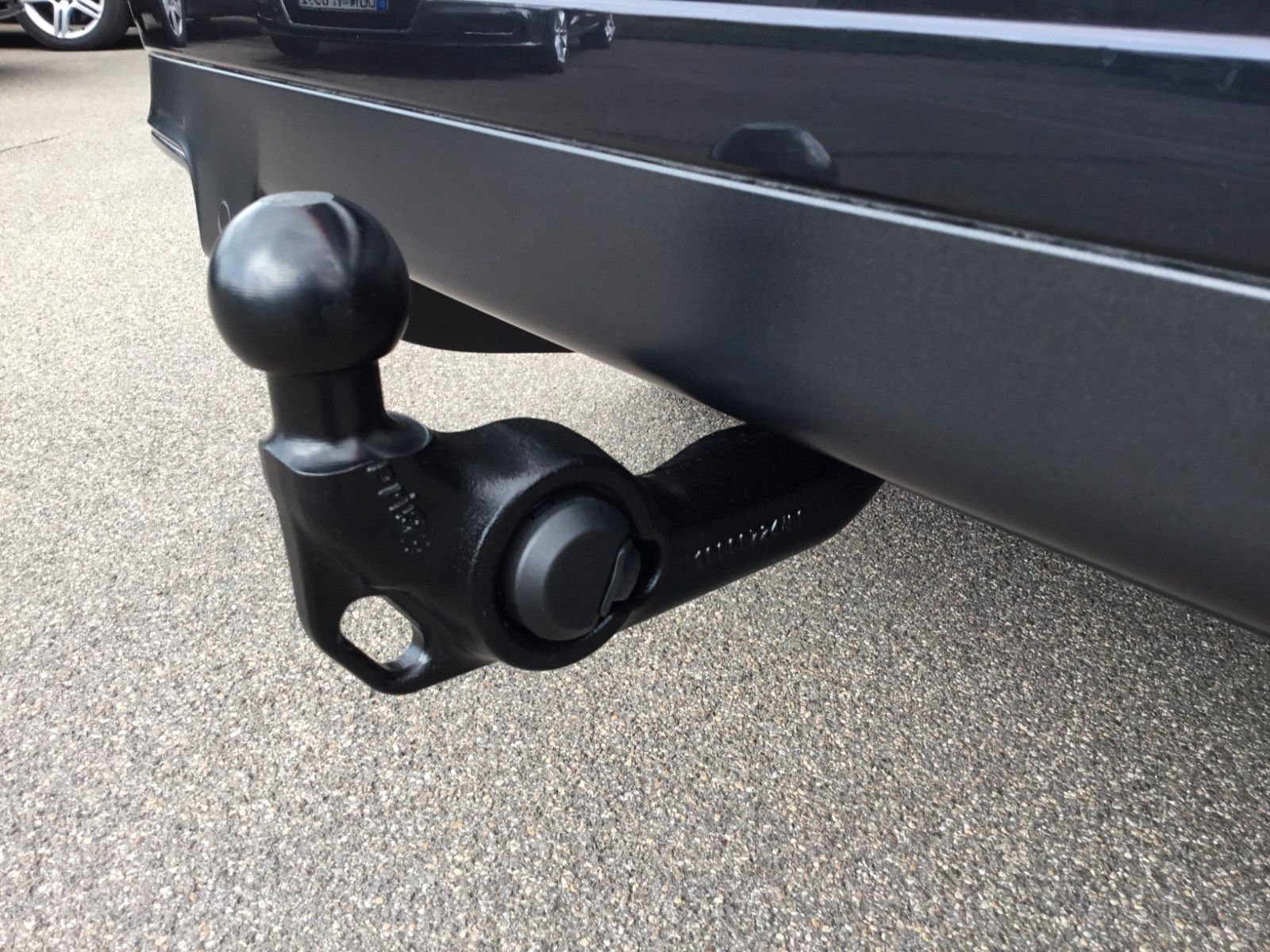 Fahrzeugabbildung CUPRA Formentor 2.0 TSI DSG 4WD+Pano+Matrix+AHK+19"