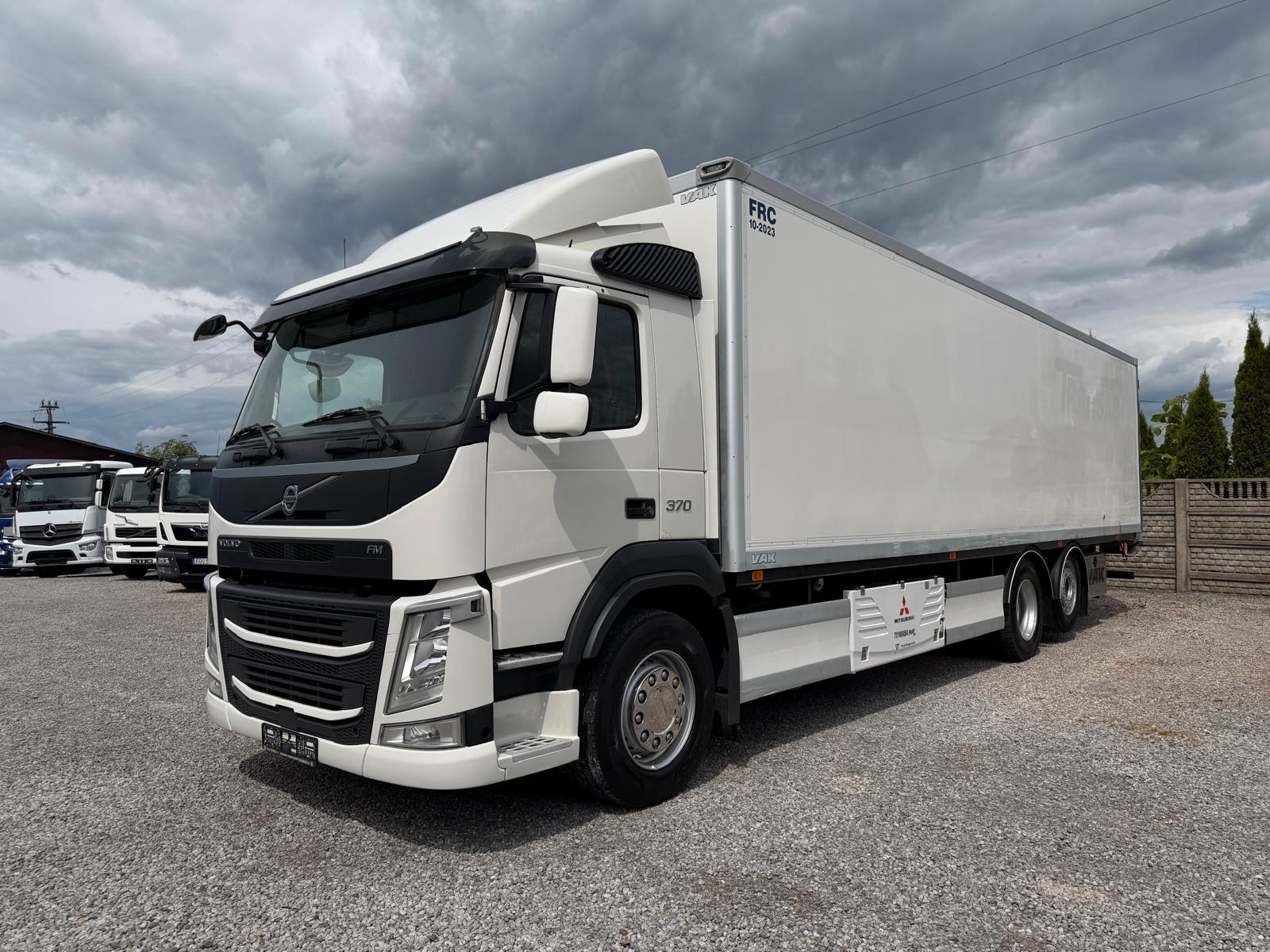 Volvo Fm 370 / 6x2 / Chłodnia / Winda /