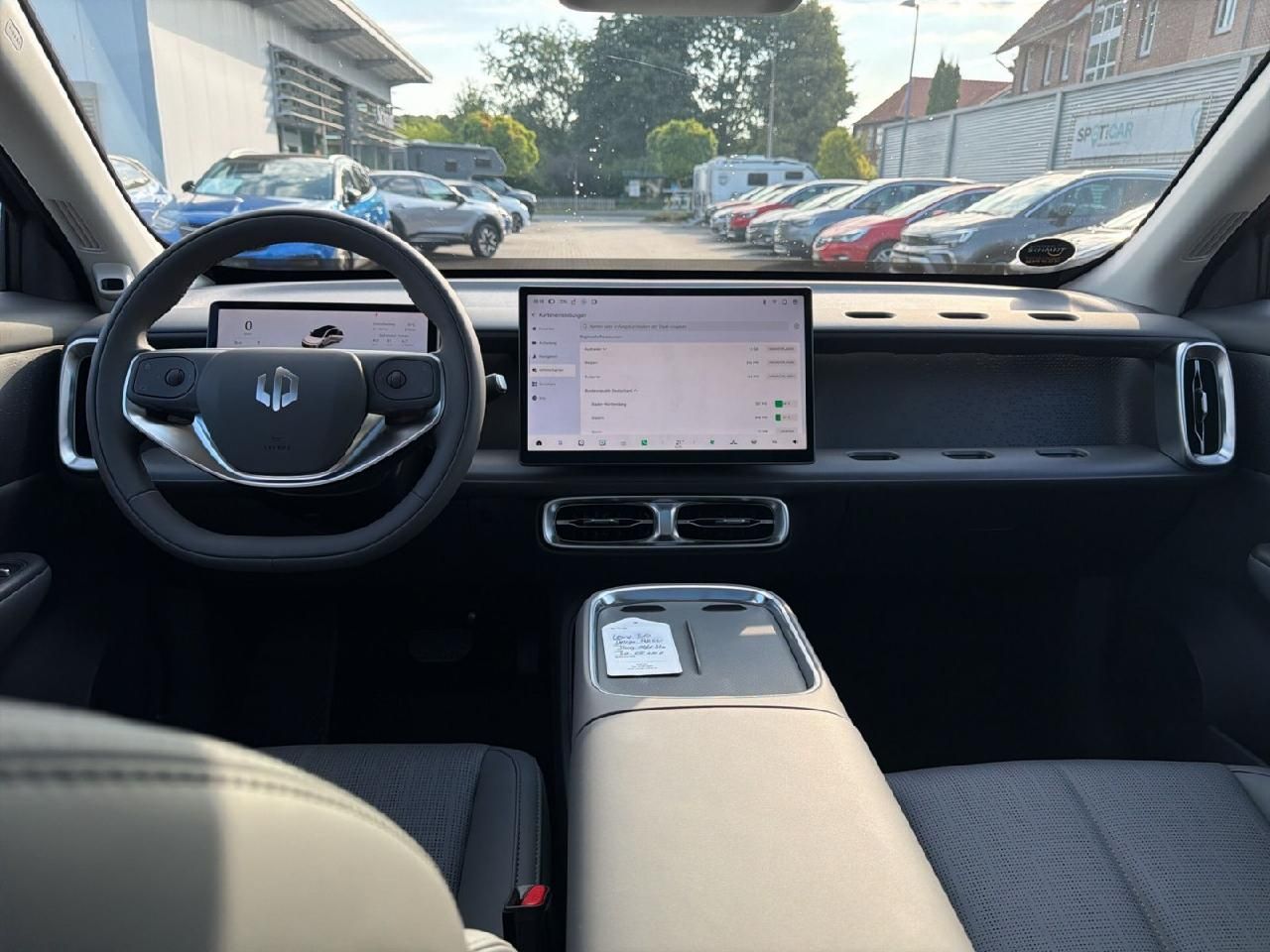 Fahrzeugabbildung Leapmotor B10 160 kW Hybrid EV Design