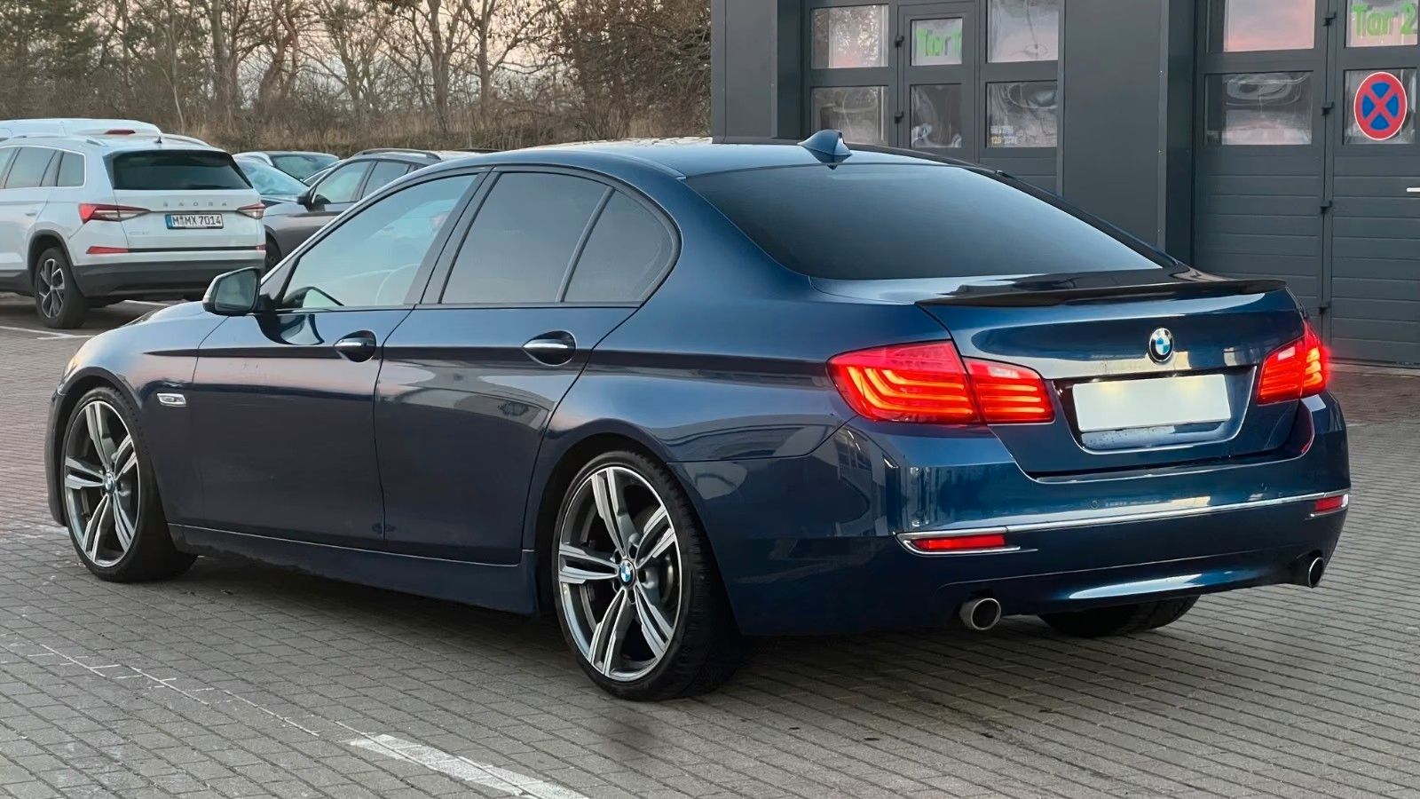 Fahrzeugabbildung BMW 535d Limousine *BI-XENON*KLIMA*