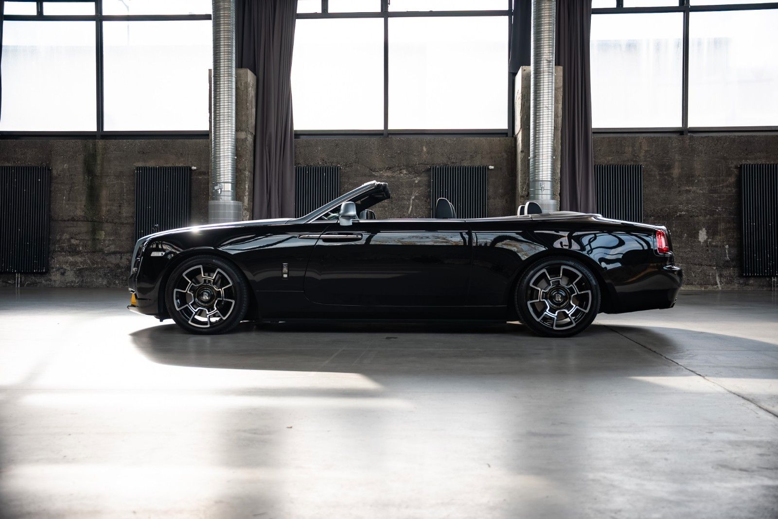 Rolls-Royce Dawn - Bild 4