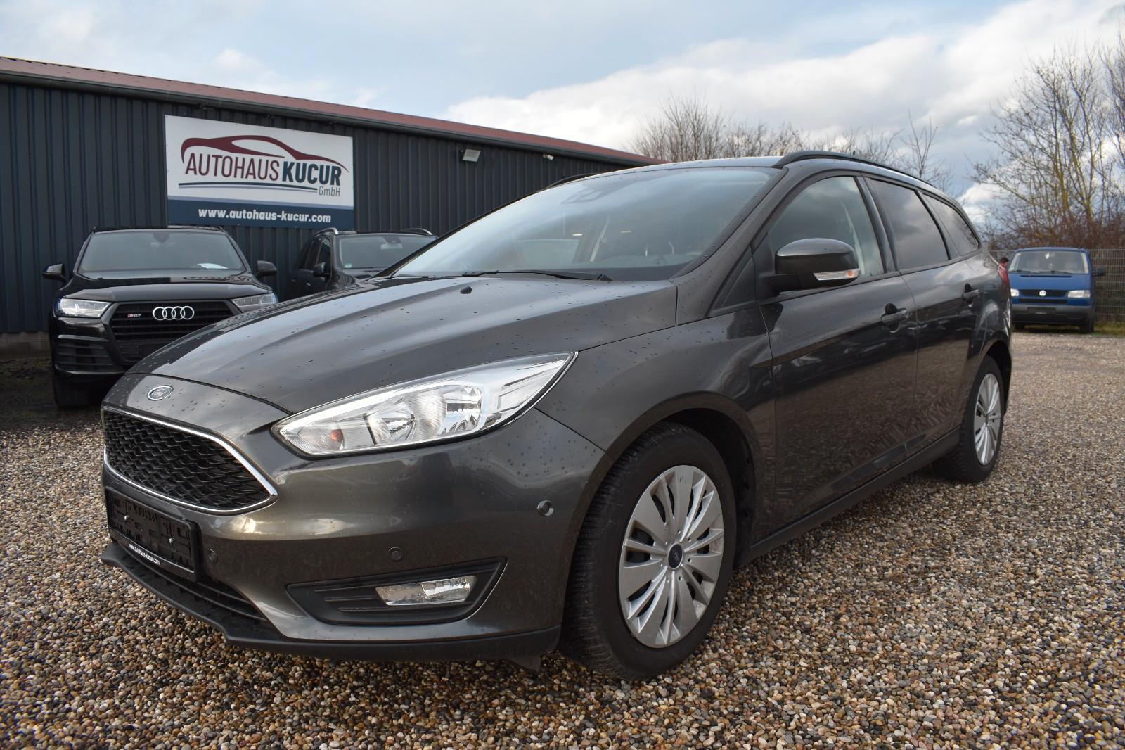 Ford Focus Turnier Business Kamera