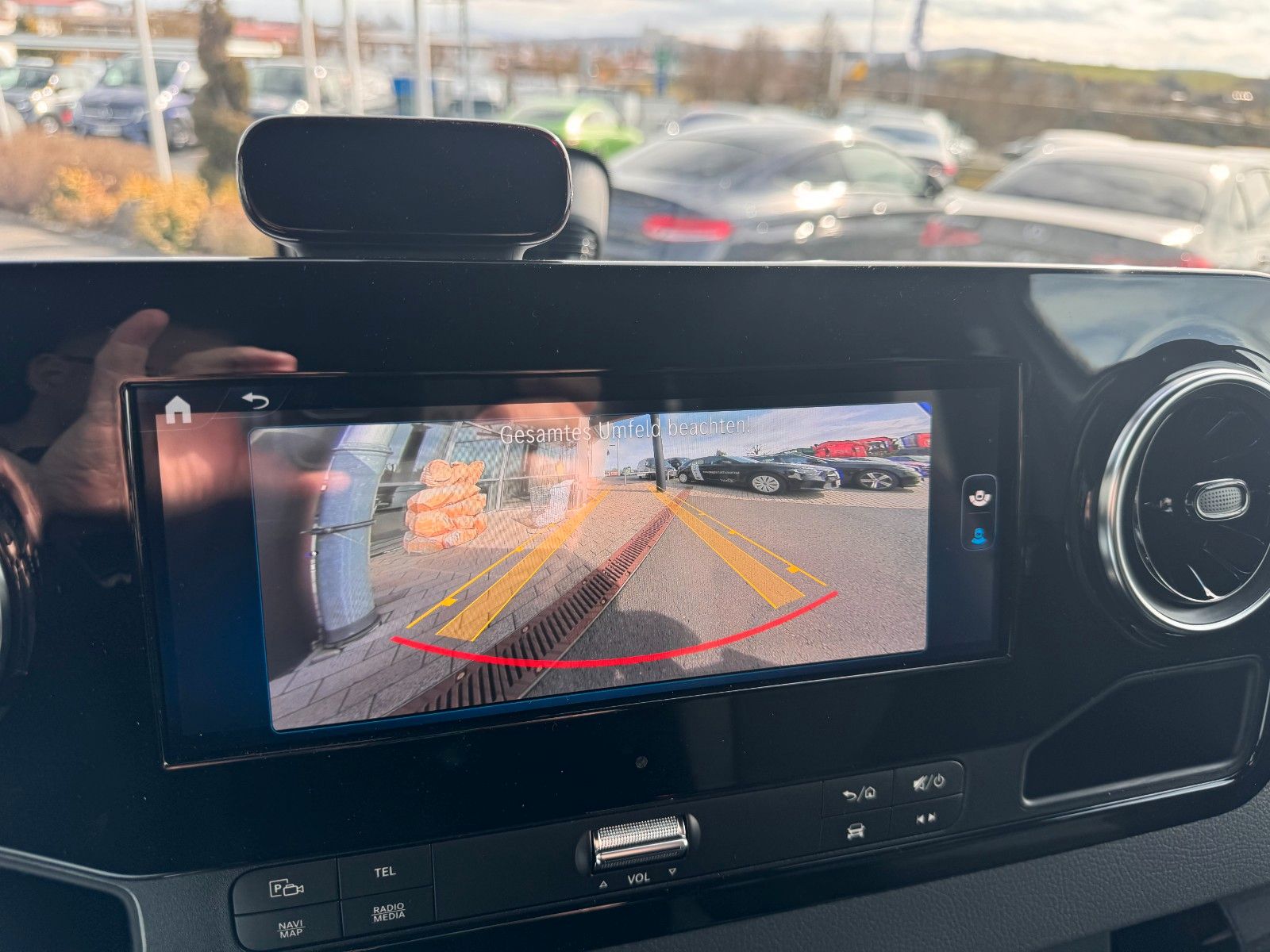 Fahrzeugabbildung Mercedes-Benz Sprinter 317 CDI 9G 4325 AHK3,5to Klima Kamera