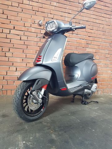 Vespa Sprint 150ie !! + 3J. Garantie !! Versand