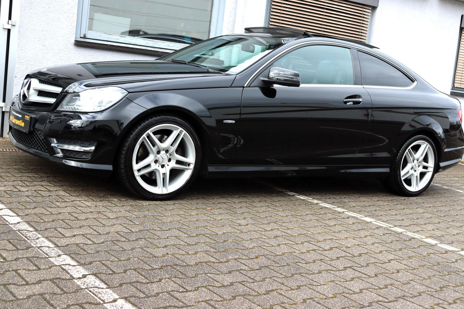 Mercedes-Benz C 350 V6 CGI AMG SPORT-PAKET *2-HAND / Gepfl..