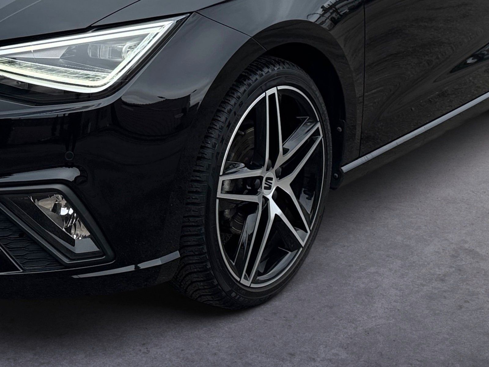 Fahrzeugabbildung SEAT Ibiza FR-Line 1.5 TSI