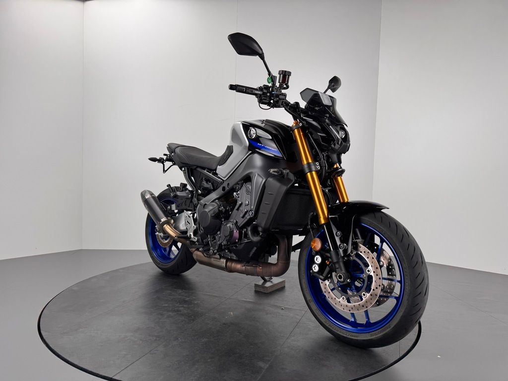 Fahrzeugabbildung Yamaha MT-09 SP *TOP-ZUSTAND *AKRAPOVIC