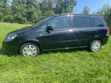 Opel Zafira 1.8 Family Easytronic Family - Opel Zafira Gebrauchtwagen in Stuttgart