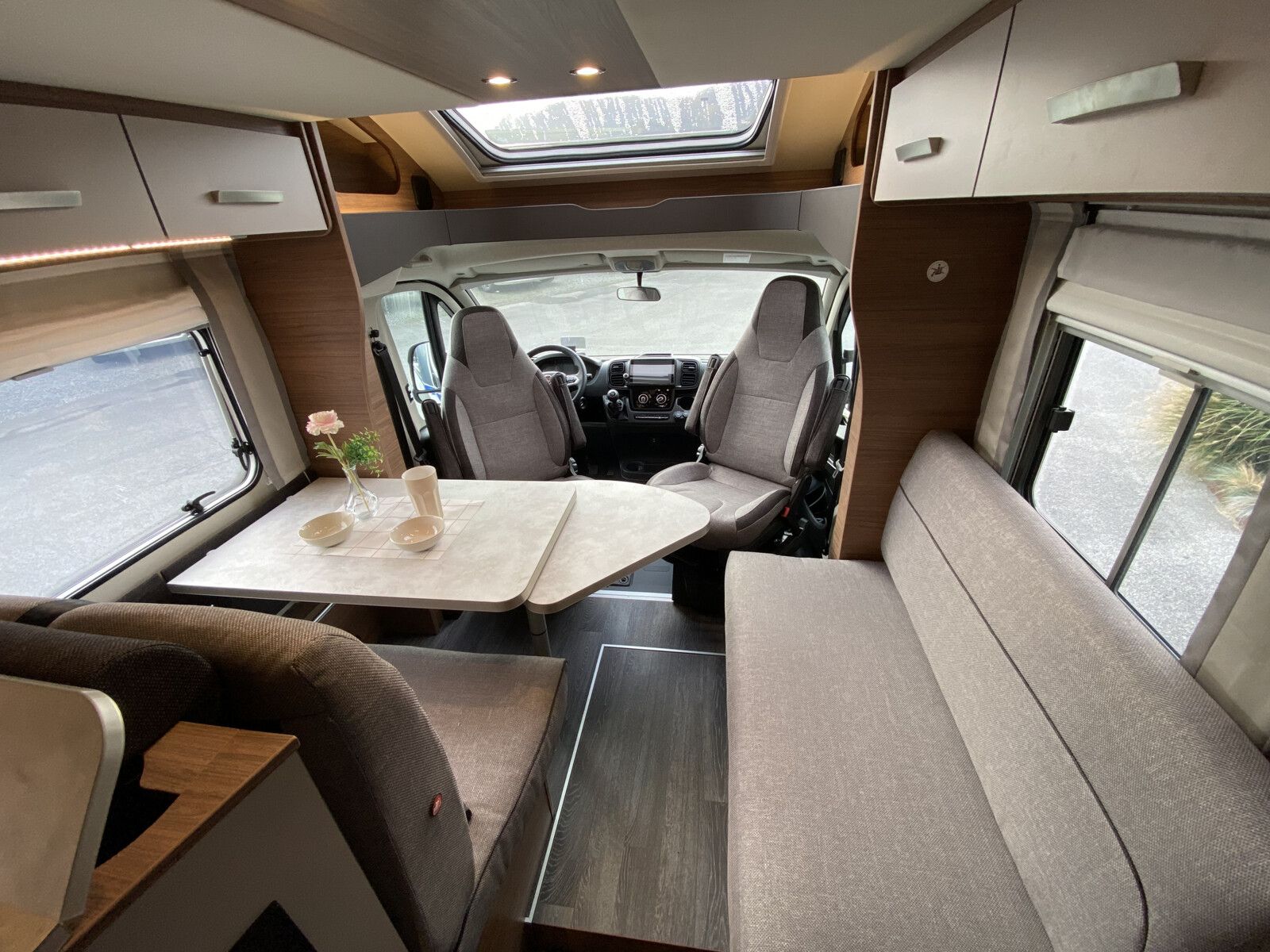 Fahrzeugabbildung Knaus L!VE WAVE LiveWave 650 MF