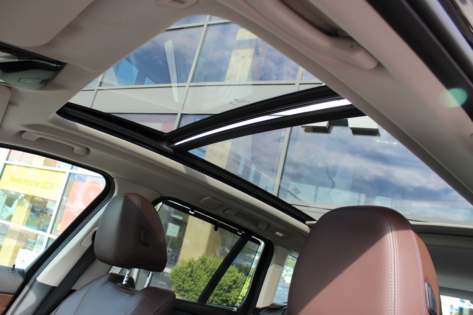 BMW X3 xDrive 30 e Laser Pano ACC HuD AHK Live-C. + foto 15