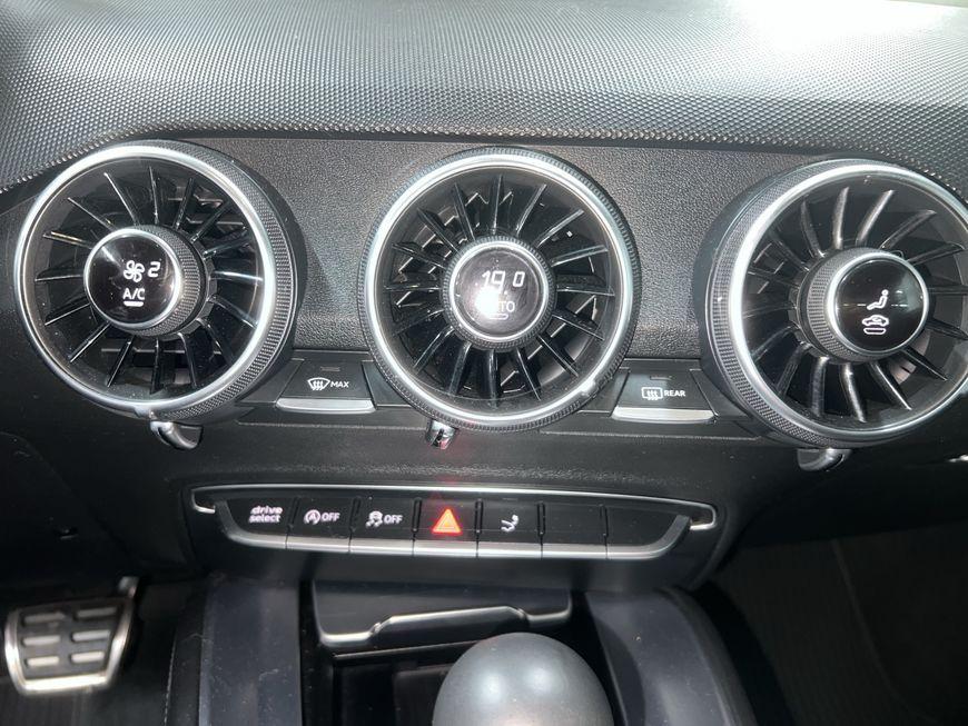 Audi TTS Coupe S tronic