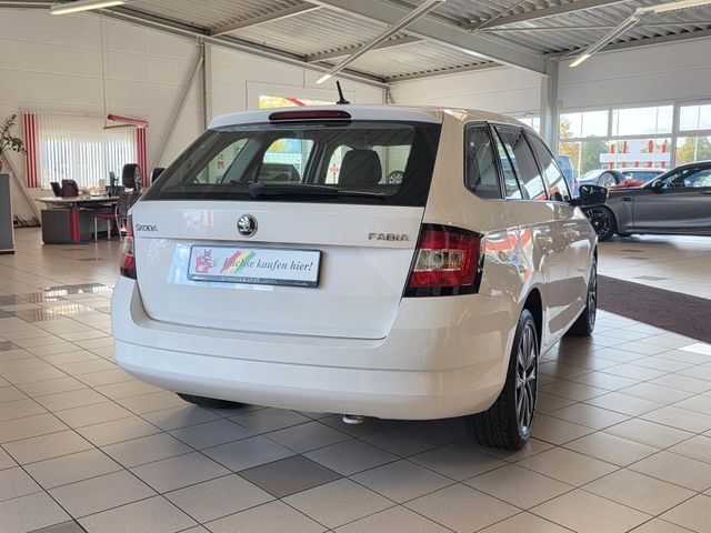 SKODA Fabia — Foto 8