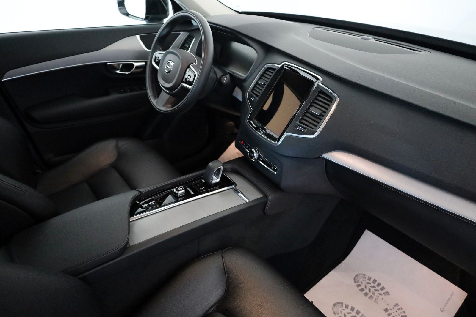 Fahrzeugabbildung Volvo XC90 AWD Momentum Pro 7Si.,Leder,Navi,LED,ACC,SH