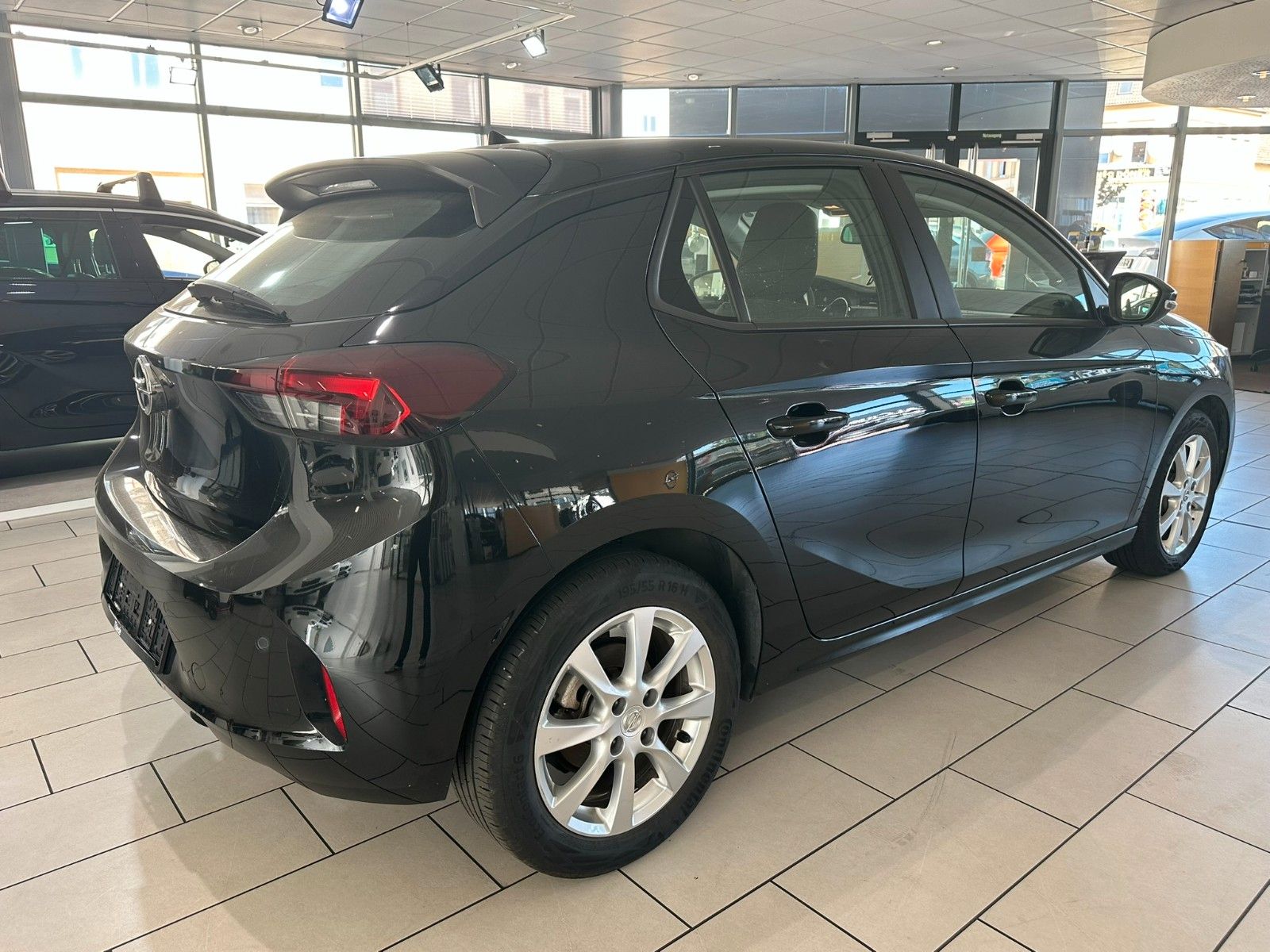 Fahrzeugabbildung Opel Corsa F Edition 1.5TD NAVI/PDC/R´CAM/ALU/TEMPO