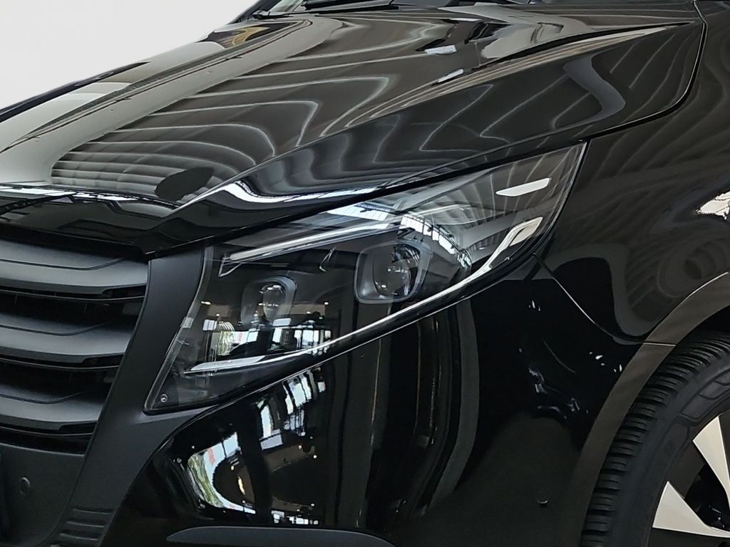 Fahrzeugabbildung Mercedes-Benz Vito 116 Tourer PRO lang 8 Sitze Flügeltüre STHZ