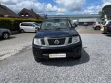 Nissan Navara Pickup King Cab XE 4X4+Ahk+ - Nissan Navara aus 2015