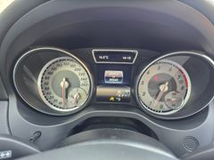 MERCEDES-BENZ GLA 200 1,6 Benzin Navi Automatik 80Tkm TÜV01/28
