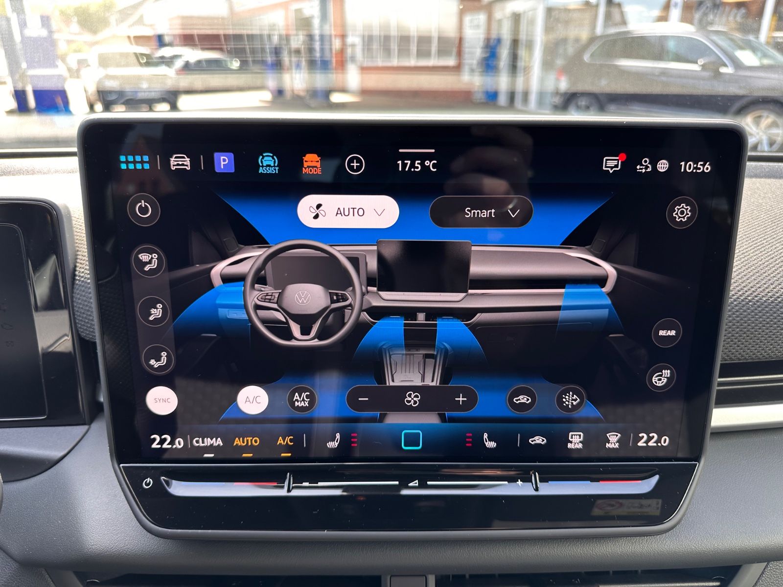 Fahrzeugabbildung Volkswagen T-Roc R Line 1.5 eTSI DSG APP/ACC/AHK/LED/eHeck