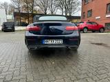 Mercedes-Benz E 300 Autom. - - Mercedes-Benz E 300 mit Benzin-Antrieb: Cabrio