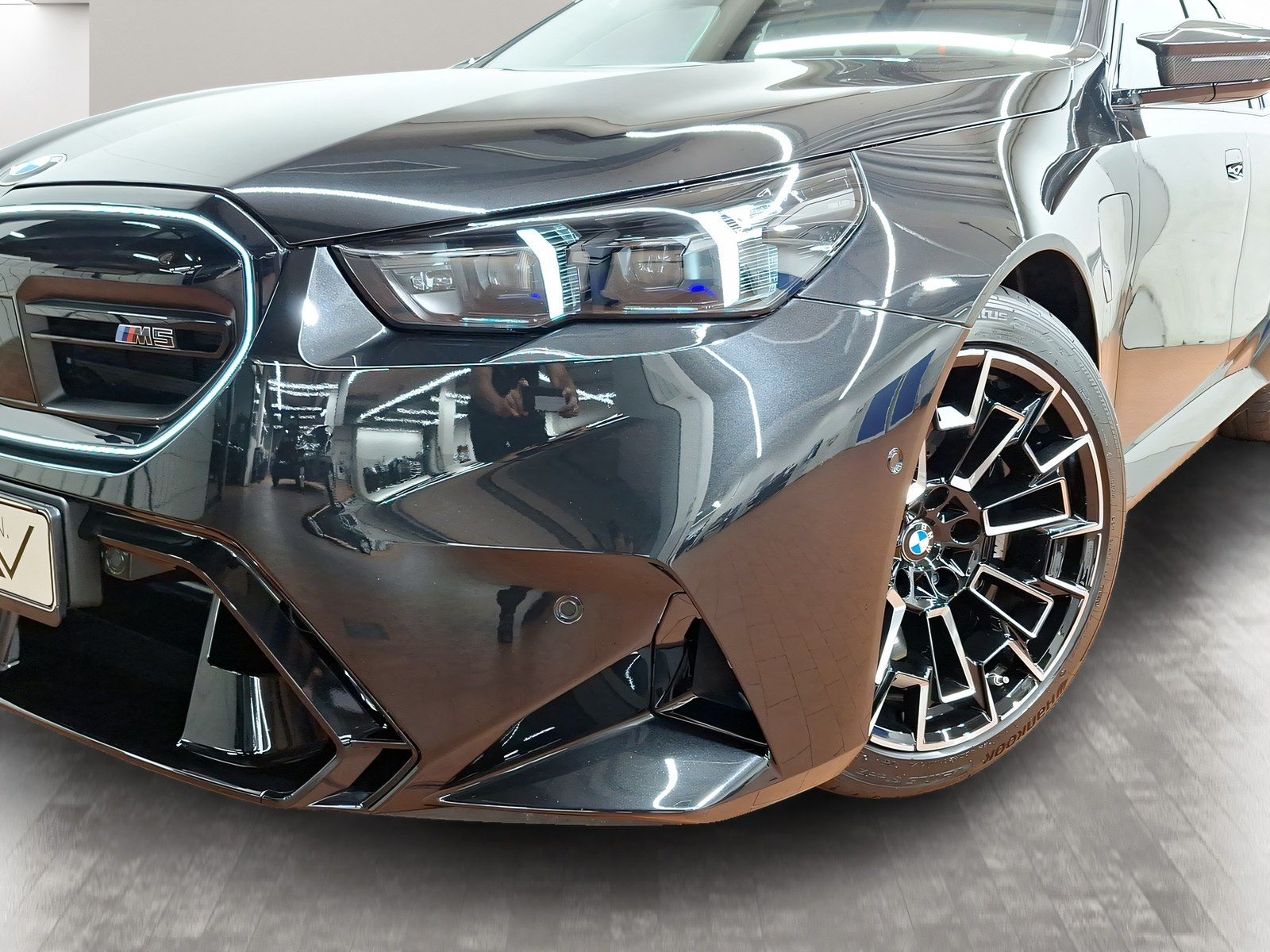 BMW M5 - Bild 8