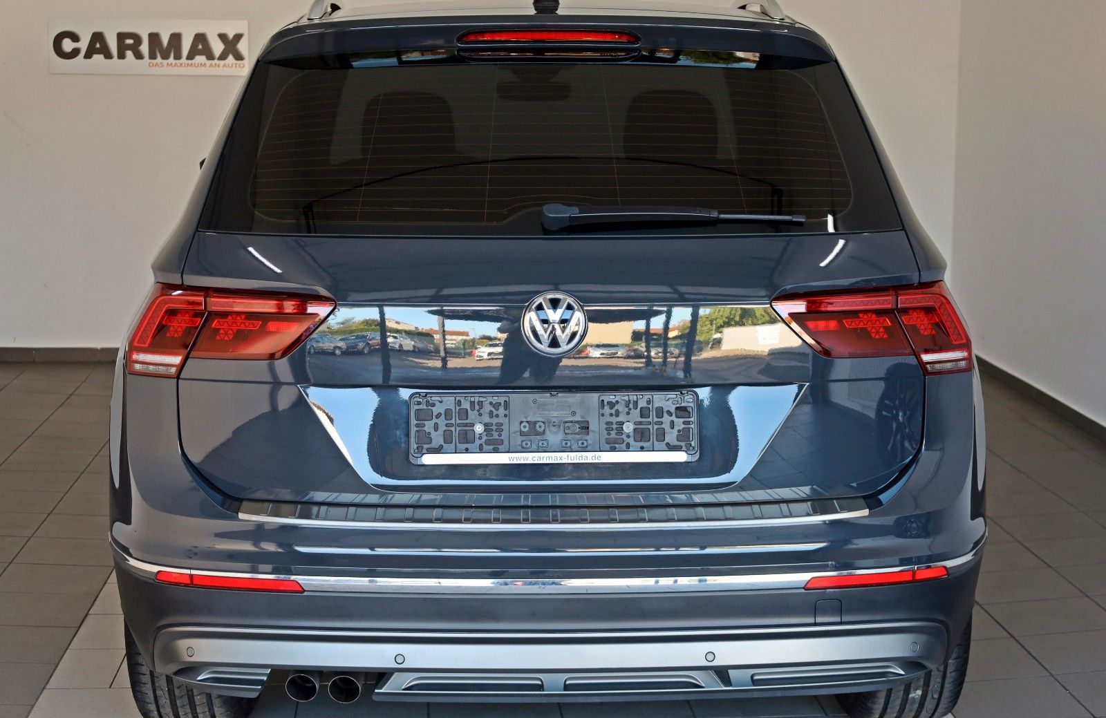 Fahrzeugabbildung Volkswagen Tiguan Highline Alcantara,Navi,LED,ACC,SH,PDC