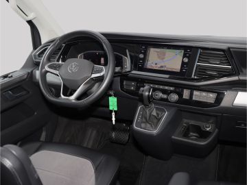 Volkswagen T6.1 Multivan Gen Six 2.0 TDI DSG ACC LED AHK