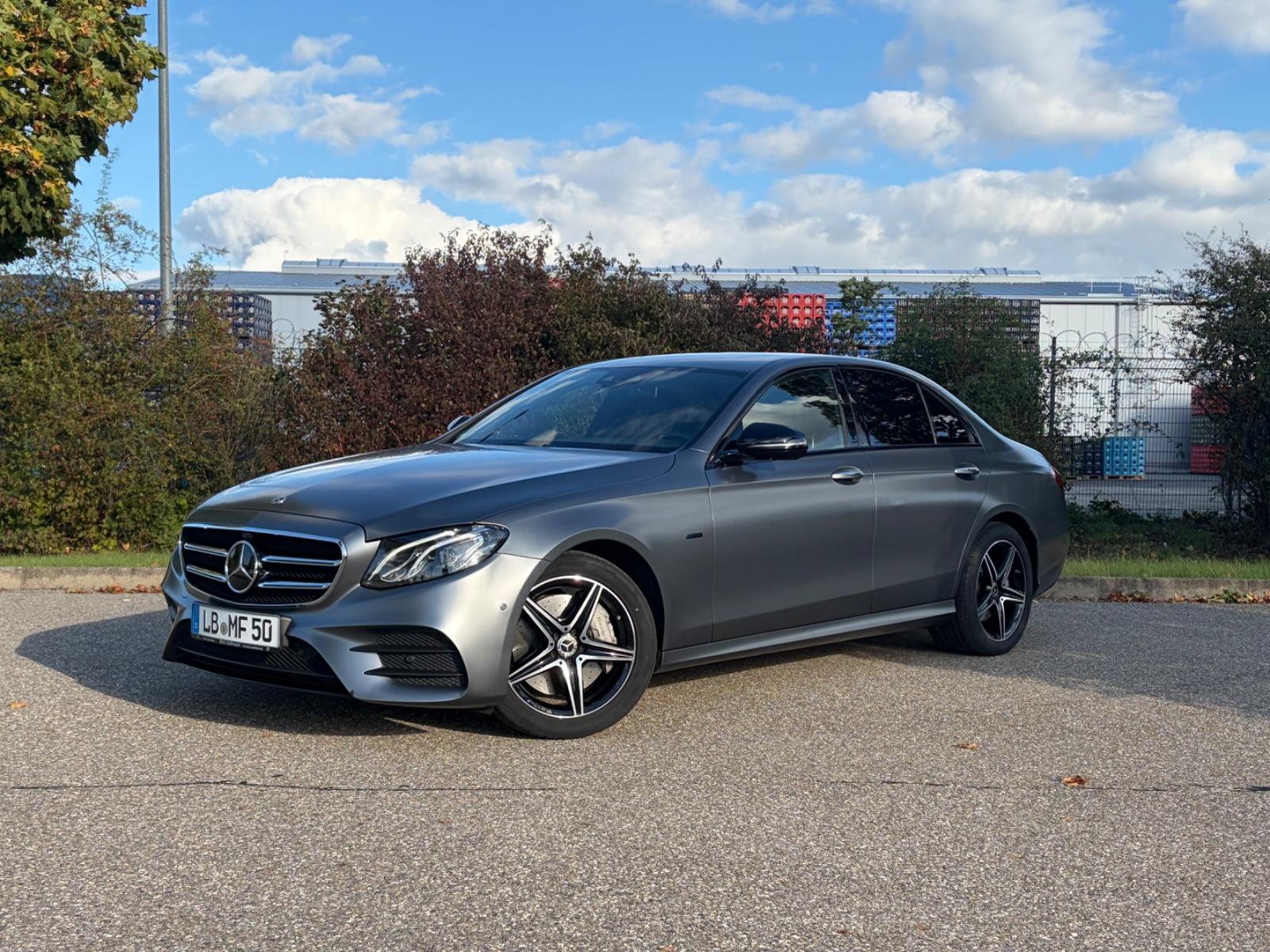 Mercedes-Benz E 300