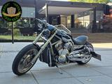 Harley-Davidson V - ROD Custom Umbau Show 280 Reifen - 2004 V ROD