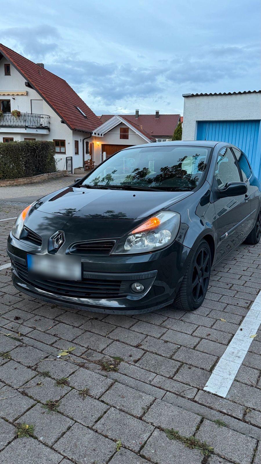 Renault Clio Mit TÜV und Klima