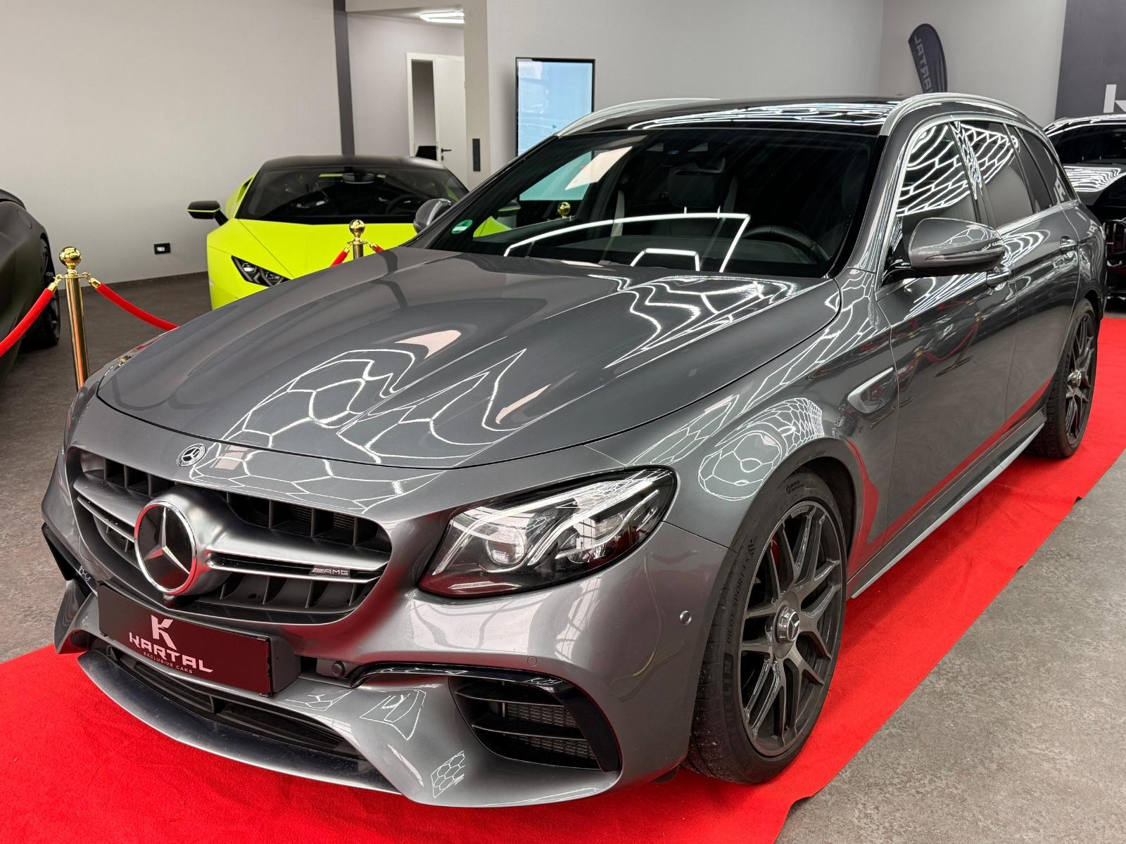 Mercedes-Benz T-Modell E 63 S AMG 4Matic *PANO*BURMESTER*VOLL