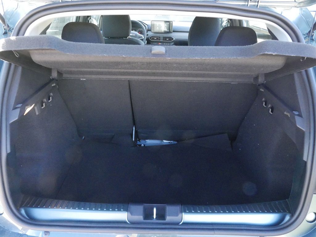 Fahrzeugabbildung Dacia Sandero Stepway Expression TCe 90