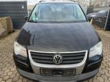 Volkswagen Touran United - Volkswagen Touran aus 2008: United