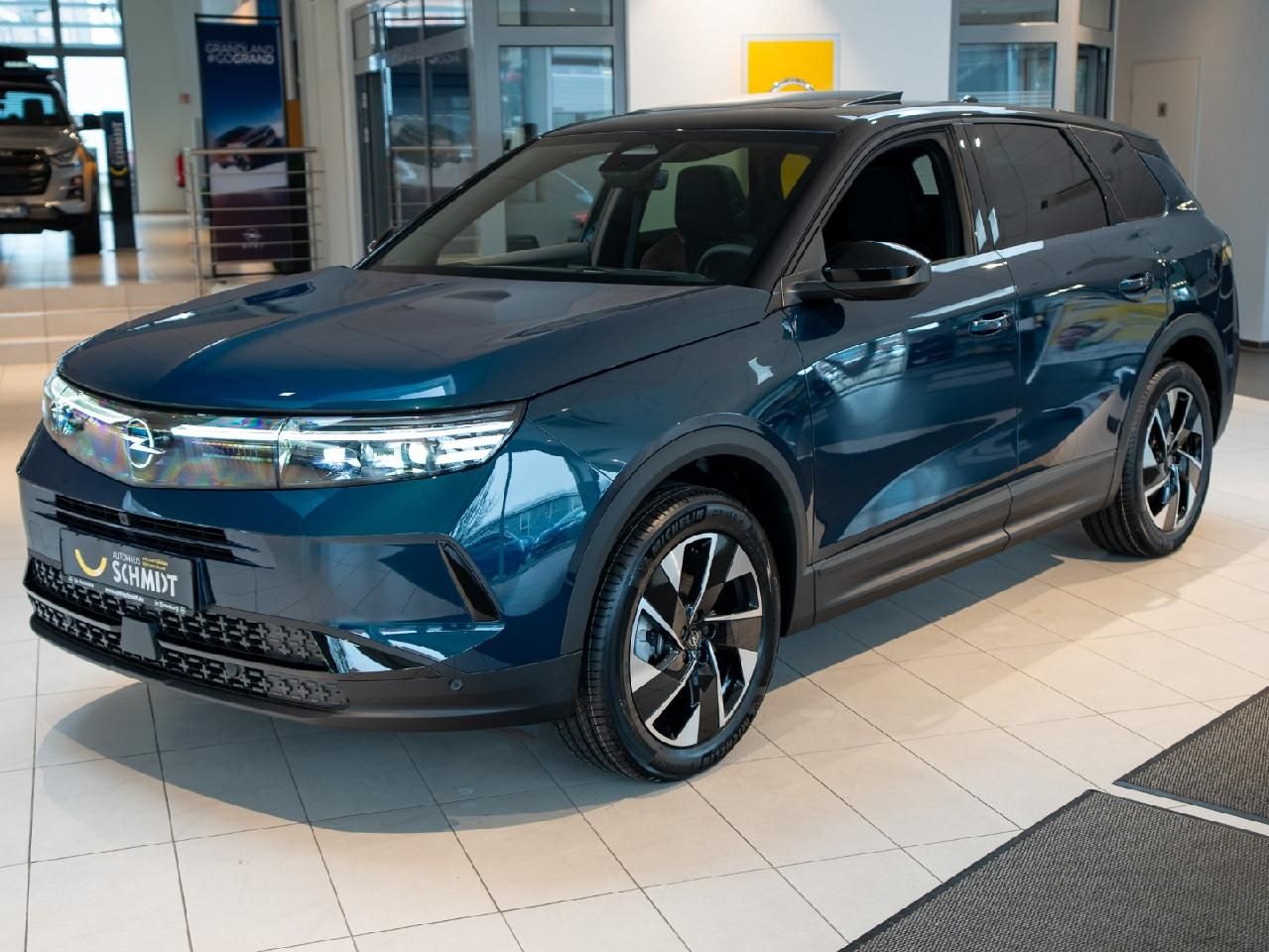 Fahrzeugabbildung Opel Grandland 1.2 48V Mild-Hybrid 100kW GS
