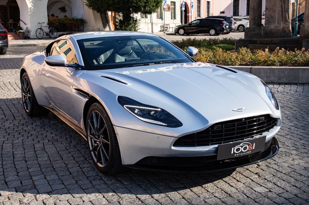 Image of Aston Martin DB11