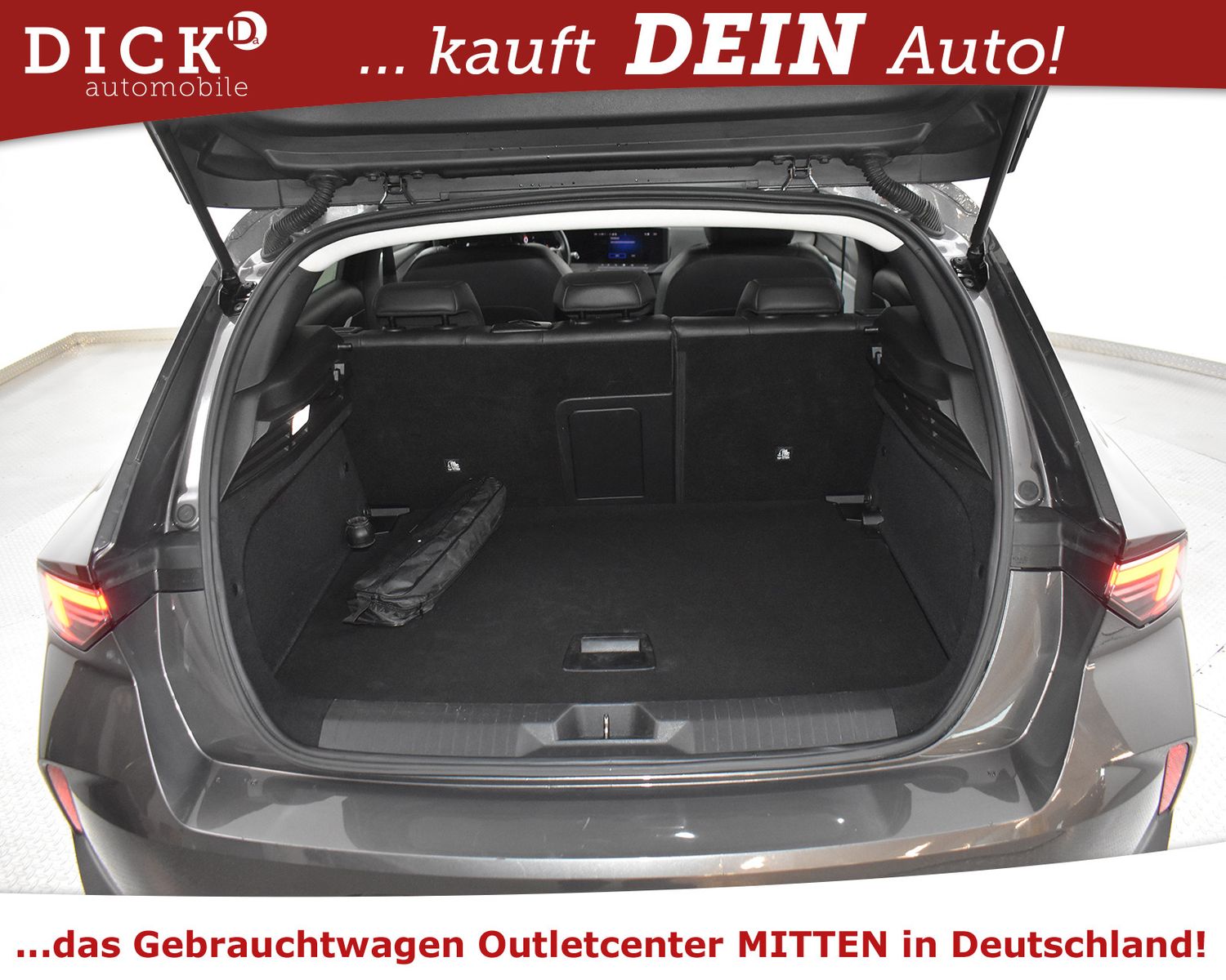 Fahrzeugabbildung Opel Astra L 1.2 Aut Busi Elegan NAV+LED+KAM+ACC+SHZ+