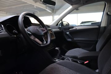 Volkswagen Tiguan - 8