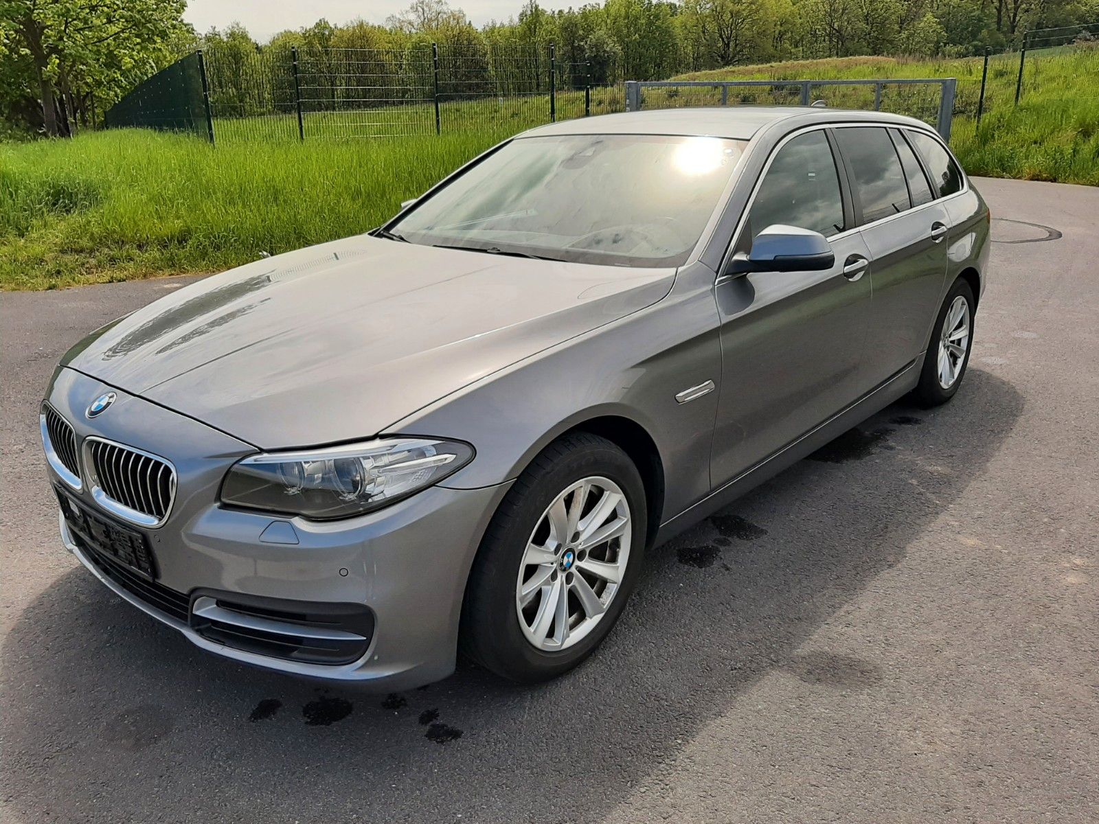 BMW 525