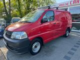Toyota Hiace HI-ACE Kasten TD - Toyota Hiace mit Diesel-Antrieb