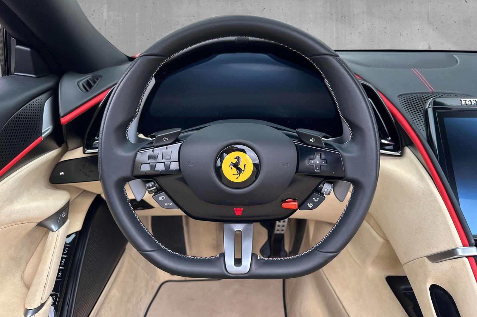 Fahrzeugabbildung Ferrari Roma Spider*dt. Auto*360° Kam*Belüftet*Neck Warm